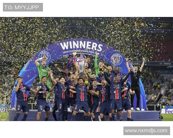 四大足球巨星携手并肩征战绿茵场的辉煌历程与传奇故事 四大足球巨星携手并肩征战绿茵场的辉煌历程与传奇故事